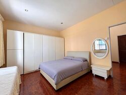 Palm Grove Avenue (D19), Terrace #613329141